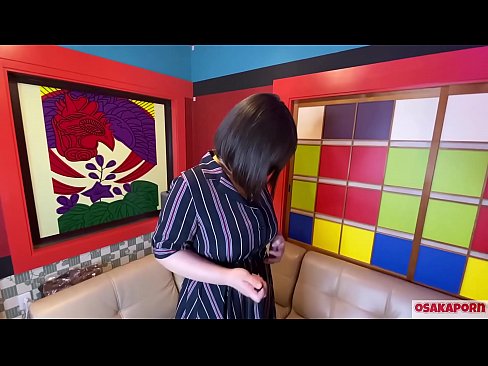 ❤️ Japanesch Cutie mat groussen Titten masturbéiert mat Sexspillsaachen an huet en Orgasmus. Si schwätzt an engem Interview iwwer hir fucking Erfahrung. Riesen Titten an haare Muschi krauchen haart. Osakaporn ❤ Sex op lb.xinwen1288.top ❌️❤